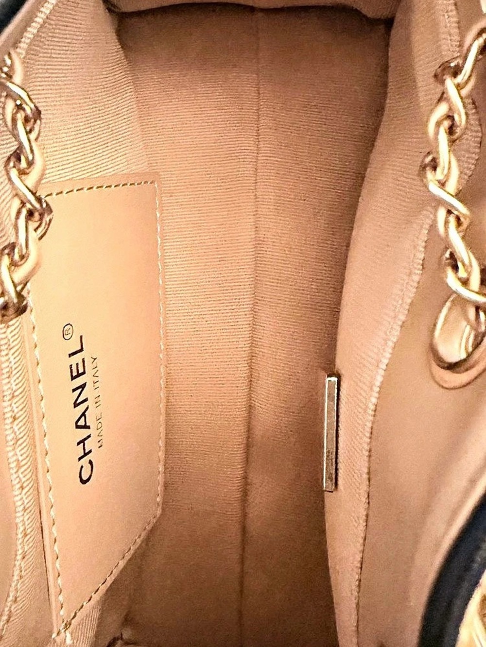 CC Raffia Drawstring 25 Mini Bucket Bag Tan - Picture 6 of 7